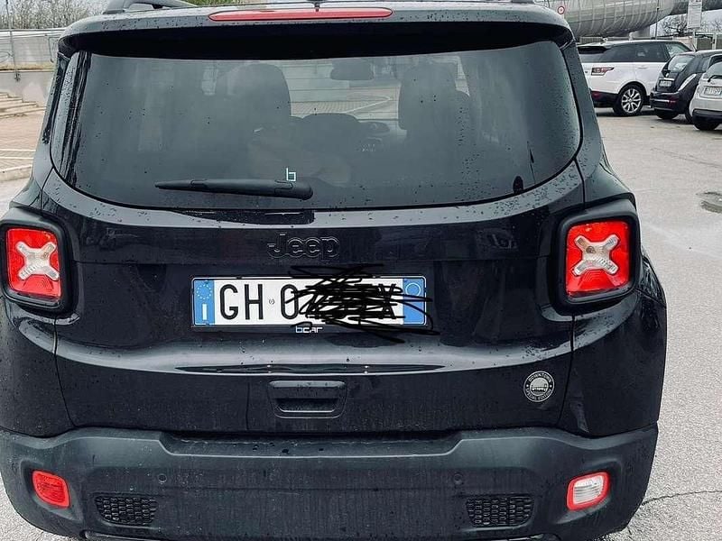Usata Jeep Renegade Longitude 110 CV (80 kW) 2019 Nero SUV