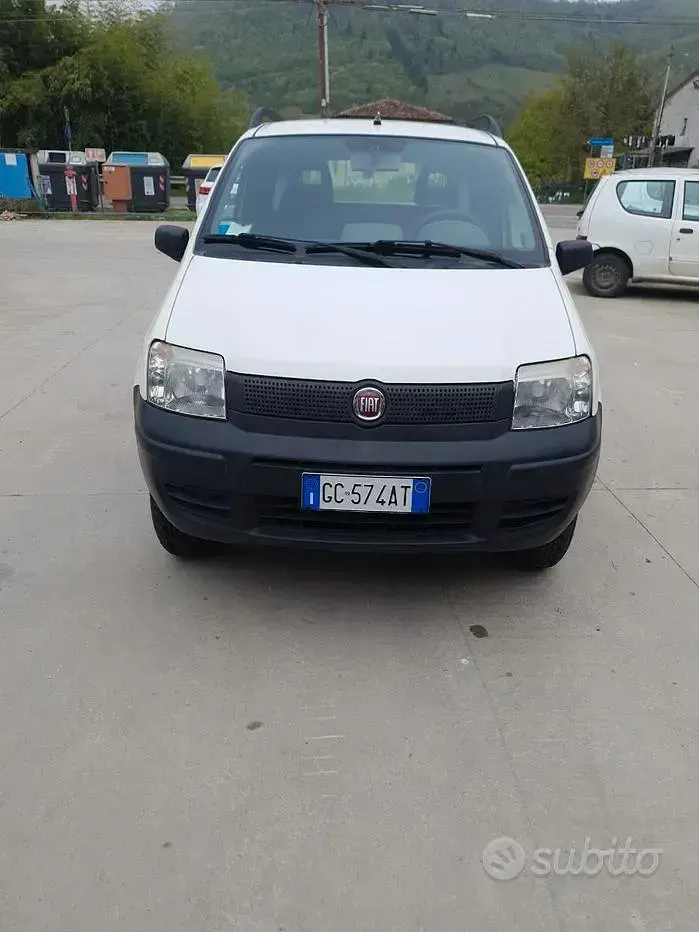 Usata Fiat Panda 4x4 69 CV (50 kW) 2007 Bianco Utilitaria