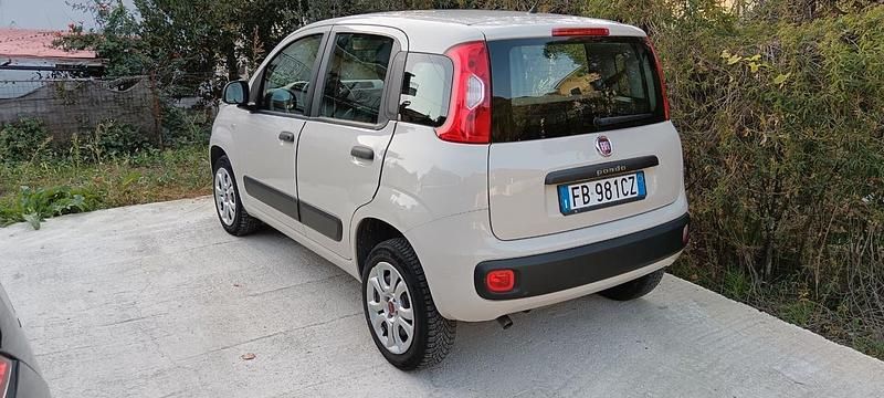 Usata Fiat Panda Easy 80 CV (58 kW) 2015 Beige Berlina