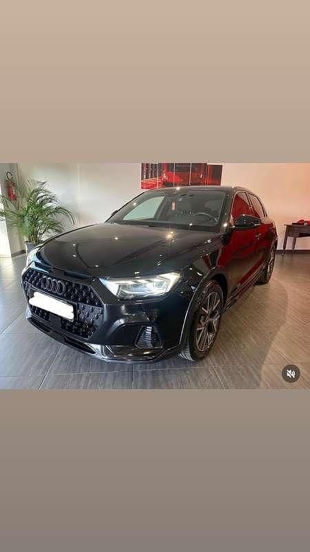 Usata 2021 Audi A1 Ambiente Tre volumi | 25.800 € (Molto cara) - Immagine 1/4