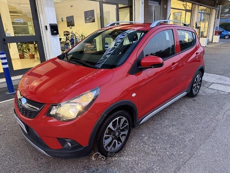 Rosso Usata 2018 Opel Karl Rocks Due volumi | 10.500 € (Cara) - Immagine 1/4