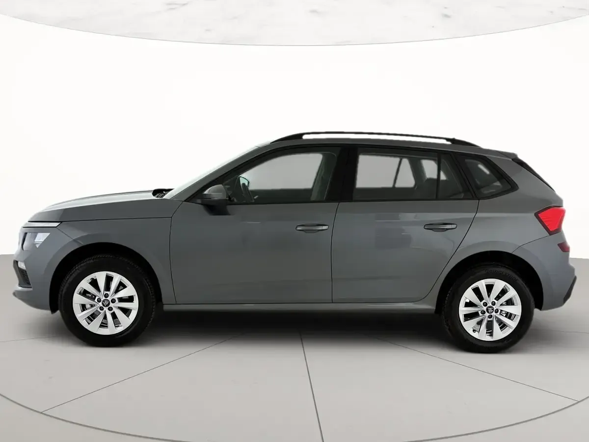 Usata Skoda Kamiq Selection 95 CV (69 kW) 2025 Grigio graphite metallizzato SUV
