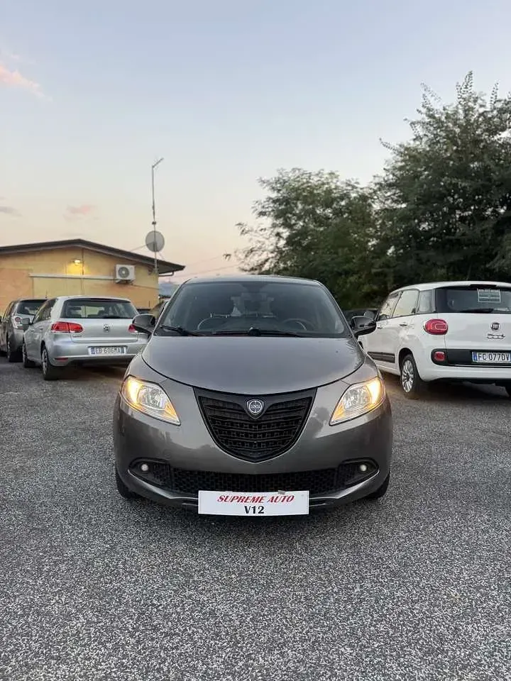 Usata Lancia Ypsilon Gold 69 CV (50 kW) 2014 Other Utilitaria