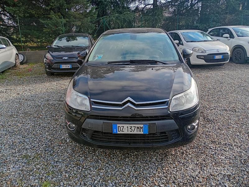 Usata Citroën C4 VTR Sport 110 CV (80 kW) 2010 Nero Berlina