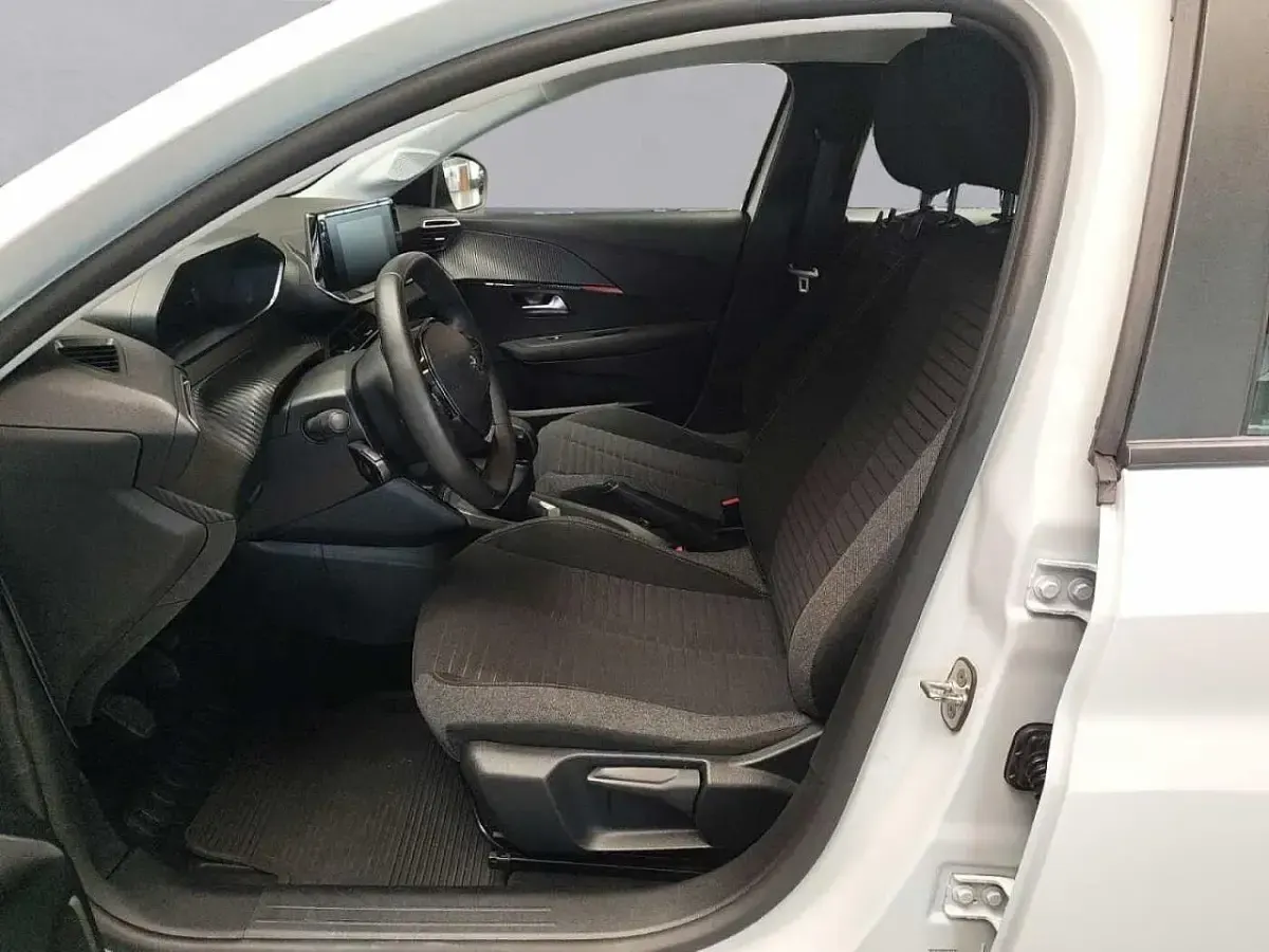 Usata Peugeot 208 Active 75 CV (55 kW) 2023 Bianco Utilitaria