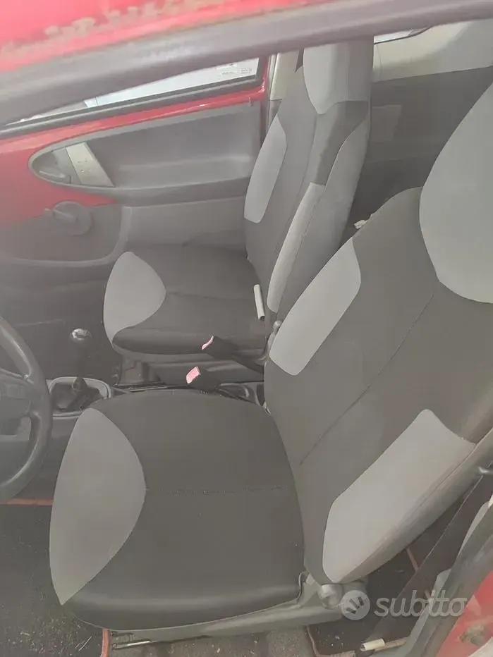 Usata Citroën C1 68 CV (50 kW) 2007 Rosso Utilitaria