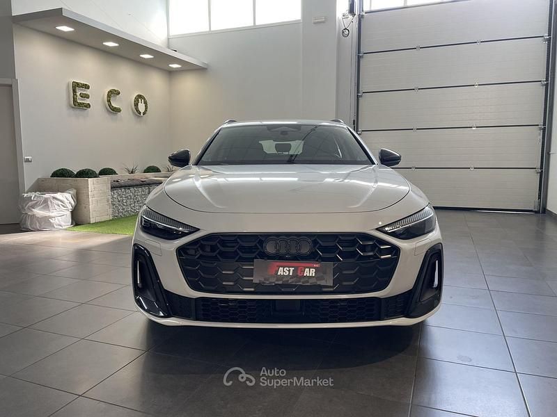 Nuova Audi A5 S-Line 204 CV (150 kW) 2025 Bianco Coupé