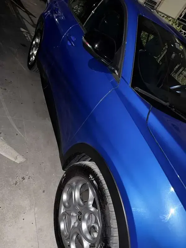 Usata Alfa Romeo Tonale Sprint 131 CV (96 kW) 2023 Blu/azzurro SUV