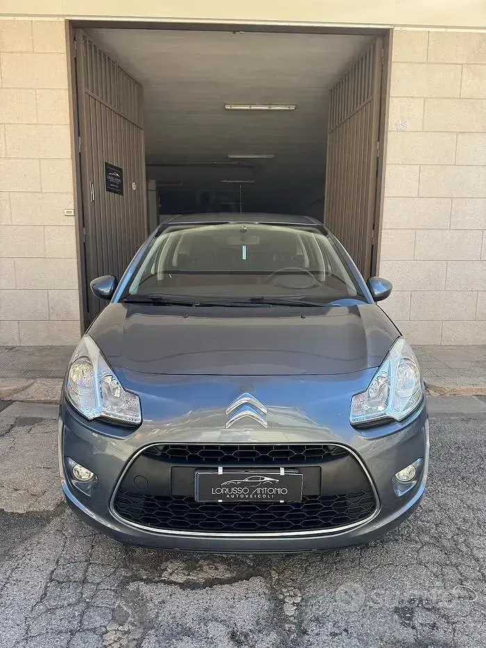 Usata Citroën C3 Exclusive 68 CV (50 kW) 2012 Grigio Berlina