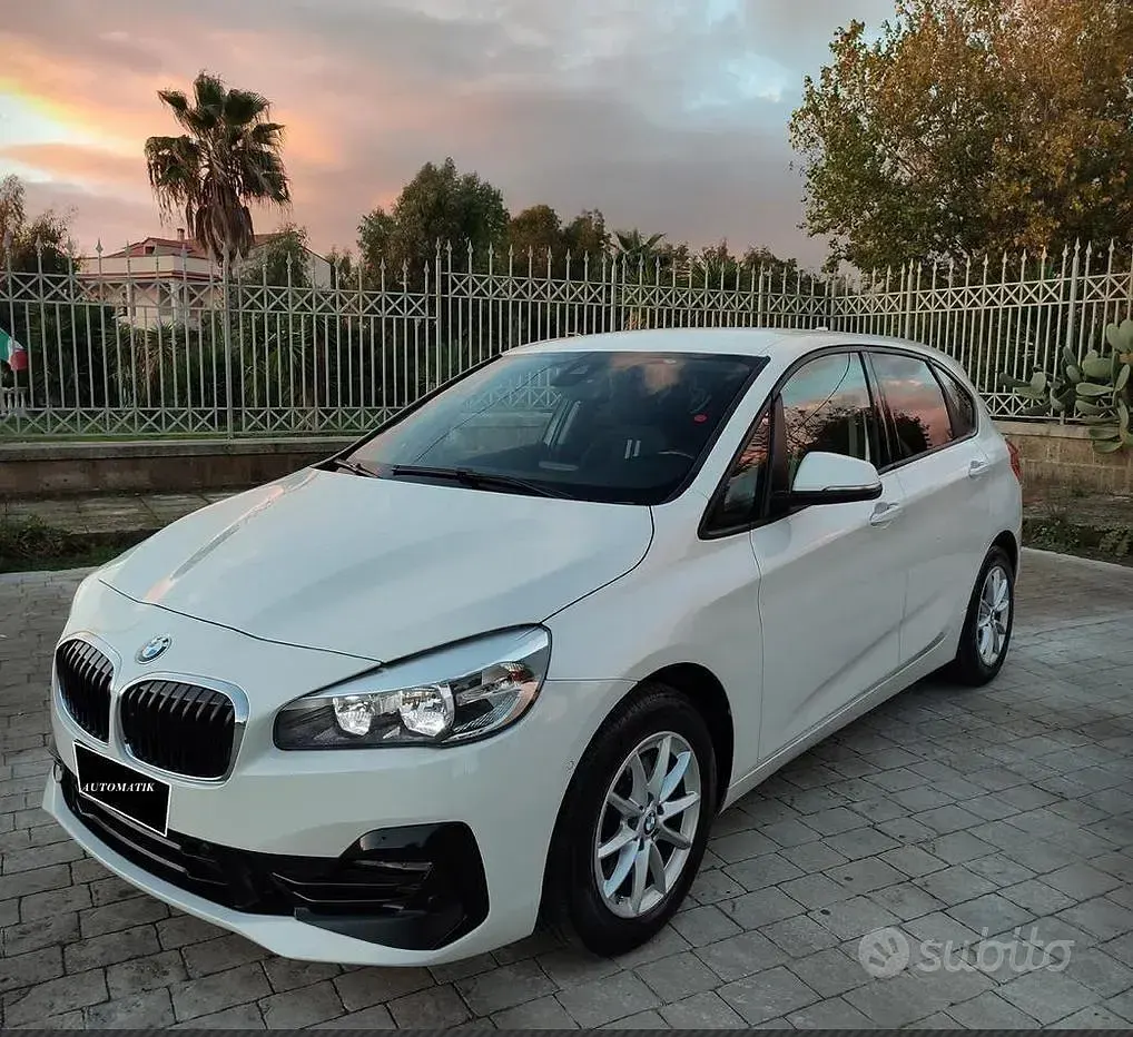 Usata BMW 218 150 CV (110 kW) 2019 Bianco Berlina