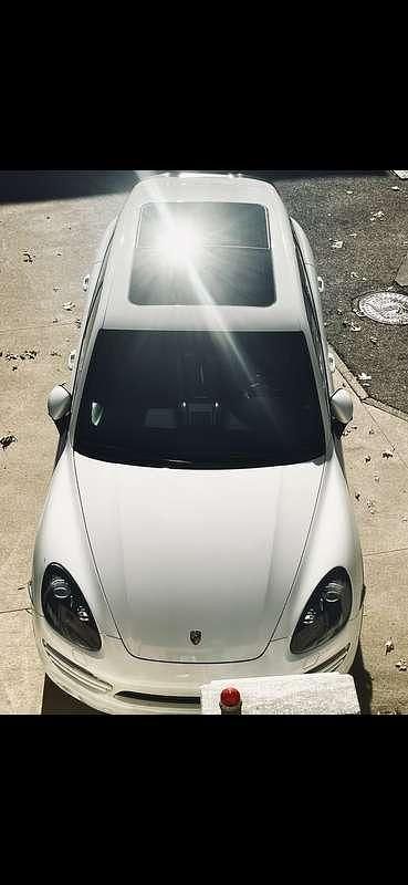 Usata Porsche Cayenne 245 CV (180 kW) 2013 Bianco SUV