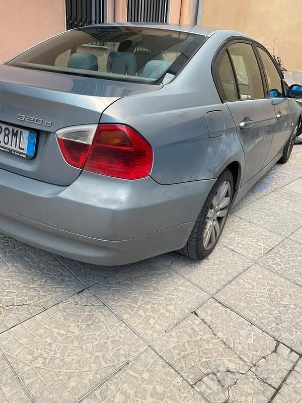 Usata BMW 320 163 CV (119 kW) 2006 Grigio Berlina