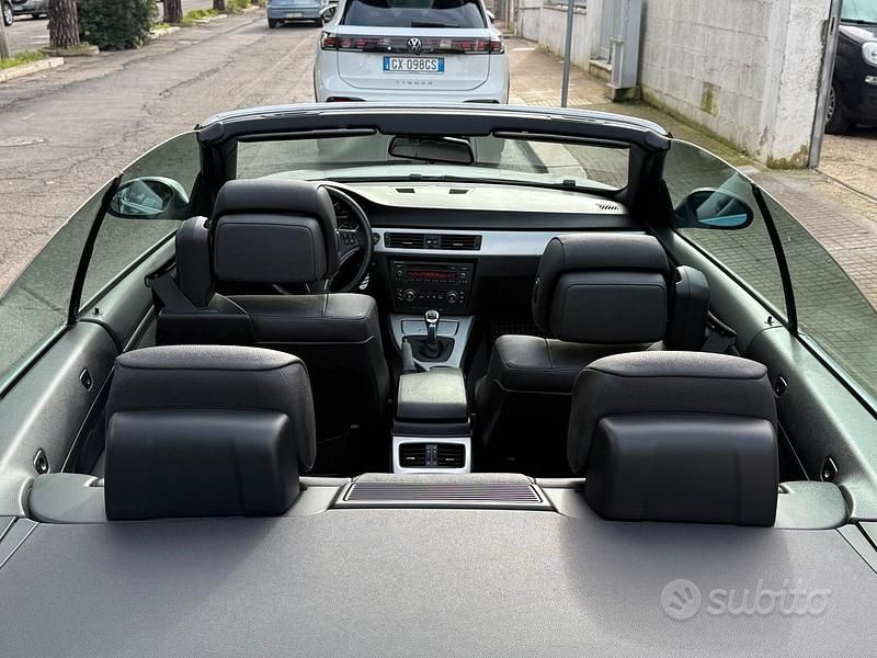 Usata BMW 320 Cabriolet 177 CV (130 kW) 2009 Grigio Cabrio