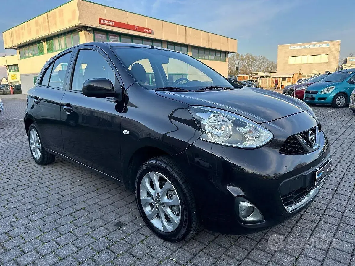 Usata Nissan Micra Acenta 80 CV (58 kW) 2015 Nero Utilitaria