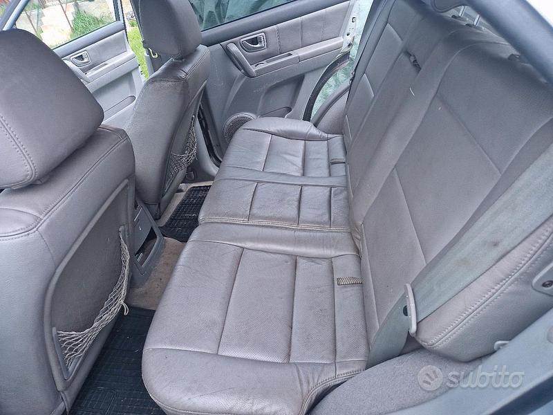 Usata Kia Sorento 140 CV (102 kW) 2005 Grigio SUV