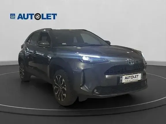 Usata Toyota Yaris Cross Trend 116 CV (85 kW) 2023 Grigio SUV