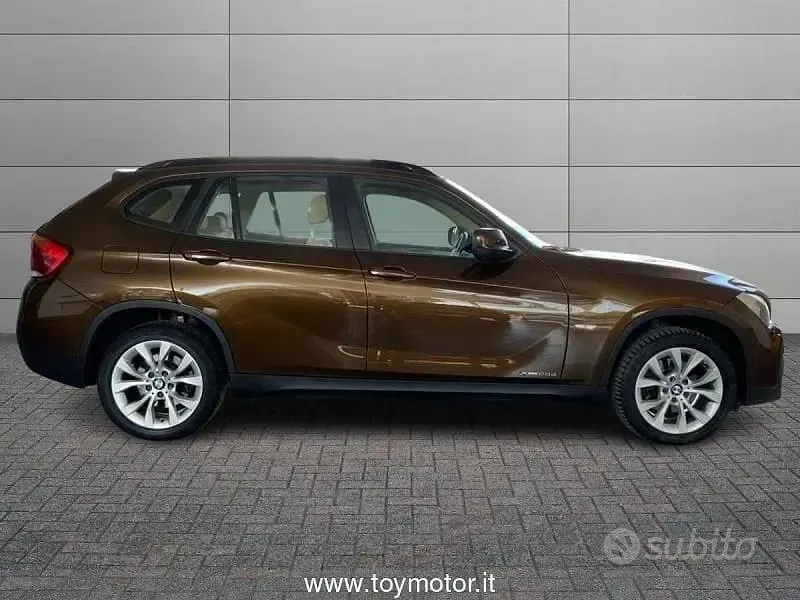 Usata BMW X1 177 CV (130 kW) 2009 Grigio SUV