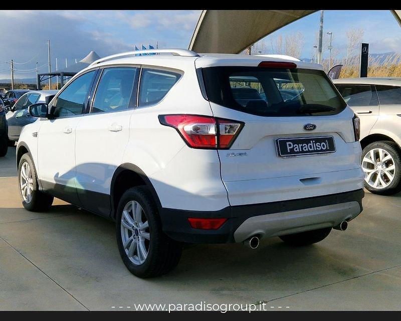 Usata Ford Kuga Business Edition 120 CV (88 kW) 2019 Bianco SUV