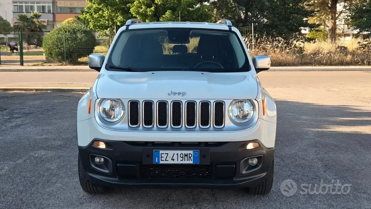 Usata Jeep Renegade Limited 140 CV (102 kW) 2015 Bianco SUV