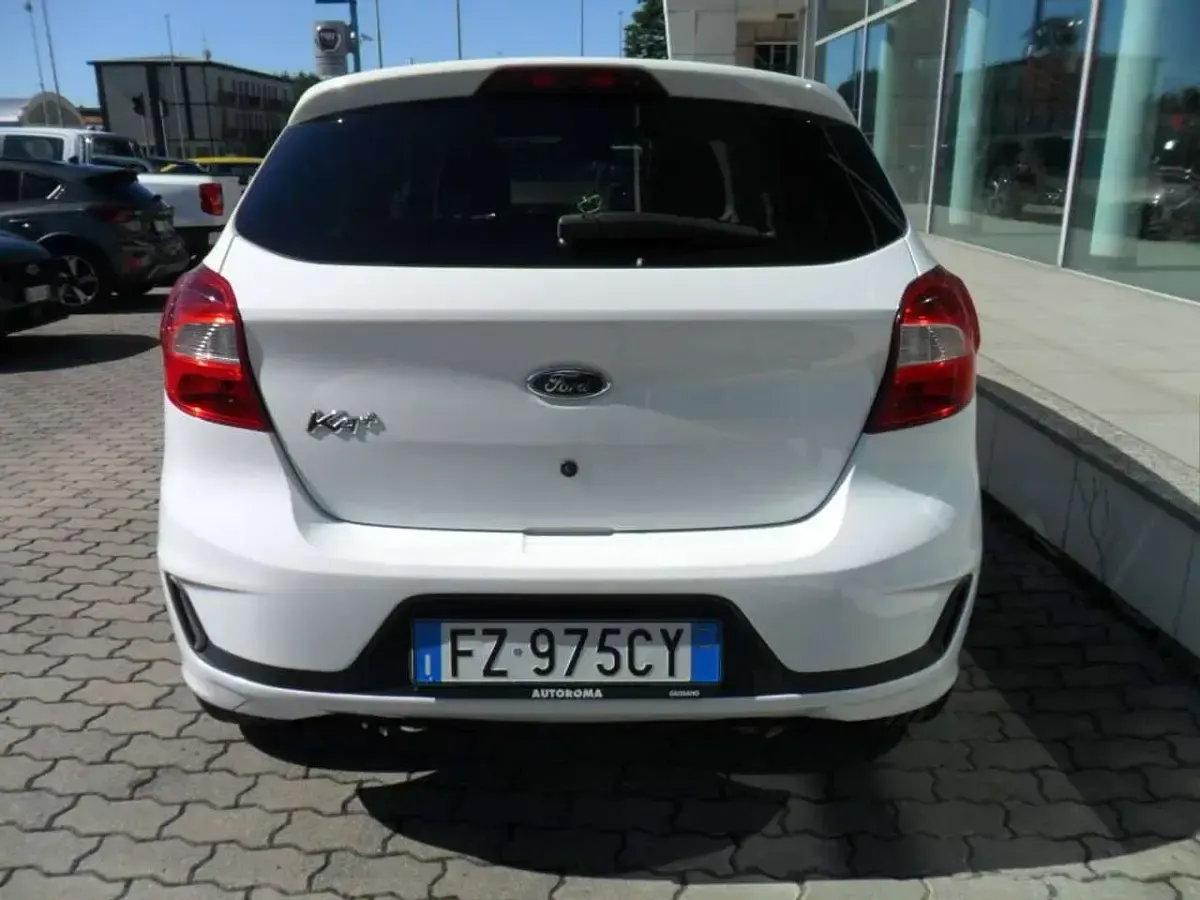 Usata Ford Ka Ultimate 86 CV (63 kW) 2019 Bianco frozen Berlina