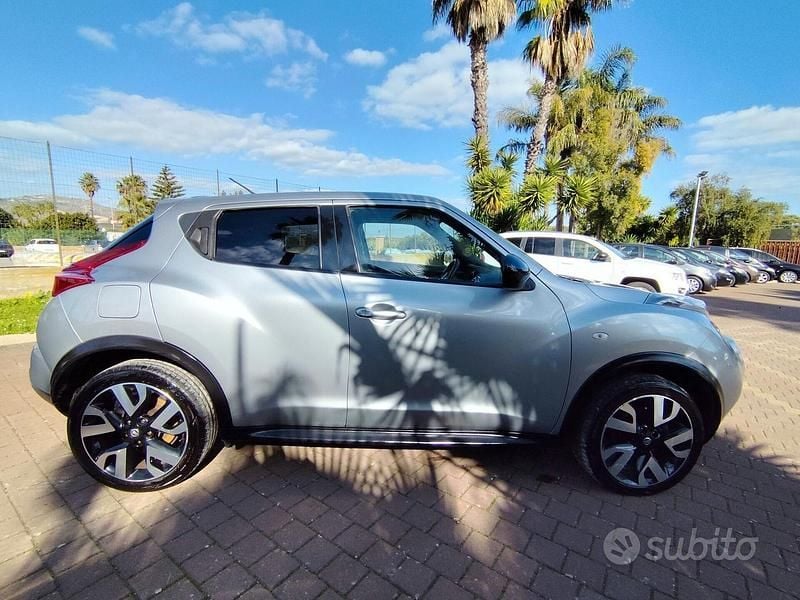 Usata Nissan Juke Tekna 110 CV (80 kW) 2014 Grigio SUV
