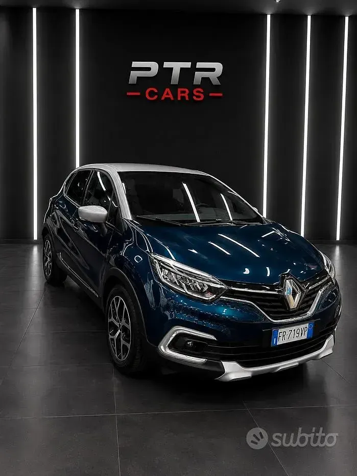 Usata Renault Captur 110 CV (80 kW) 2018 Bluazzurro SUV