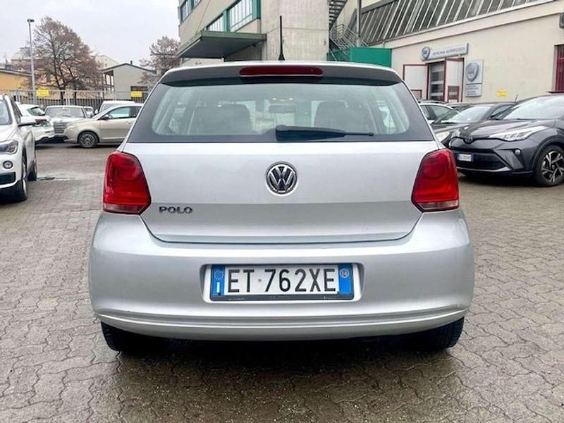 Usata VW Polo Comfortline 74 CV (54 kW) 2014 Argento Berlina