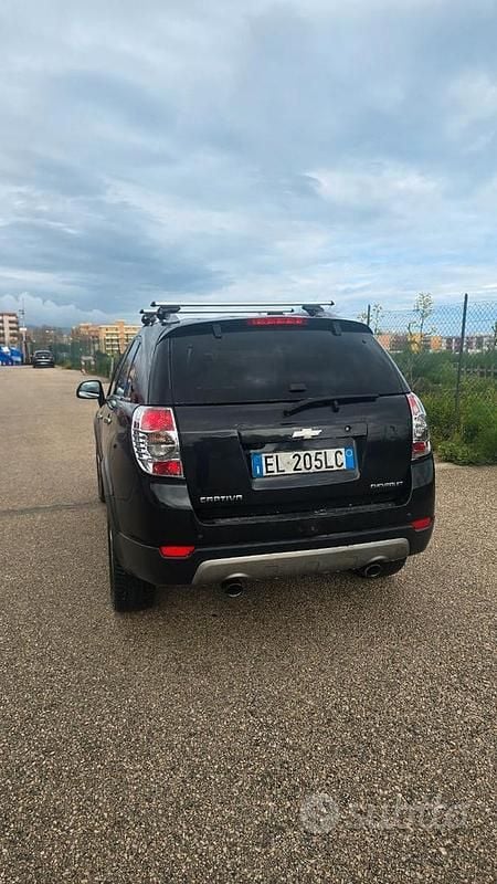 Usata Chevrolet Captiva 184 CV (135 kW) 2012 Nero SUV