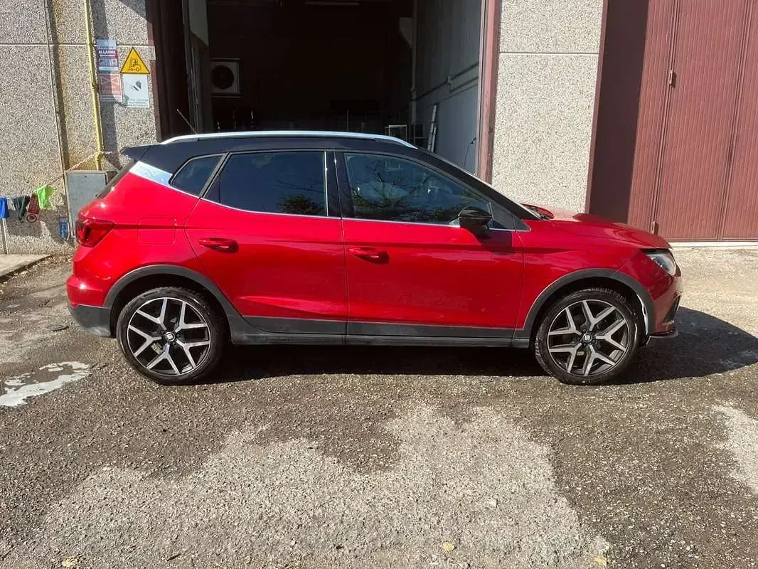 Usata Seat Arona FR 90 CV (66 kW) 2020 Rosso SUV