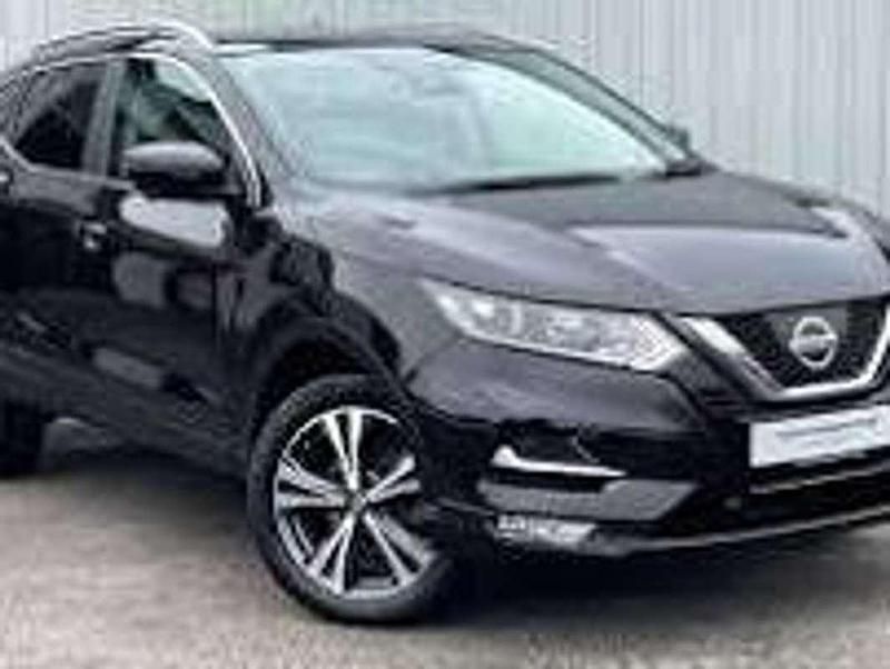 Usata Nissan Qashqai N-Connecta 140 CV (102 kW) 2019 Nero SUV