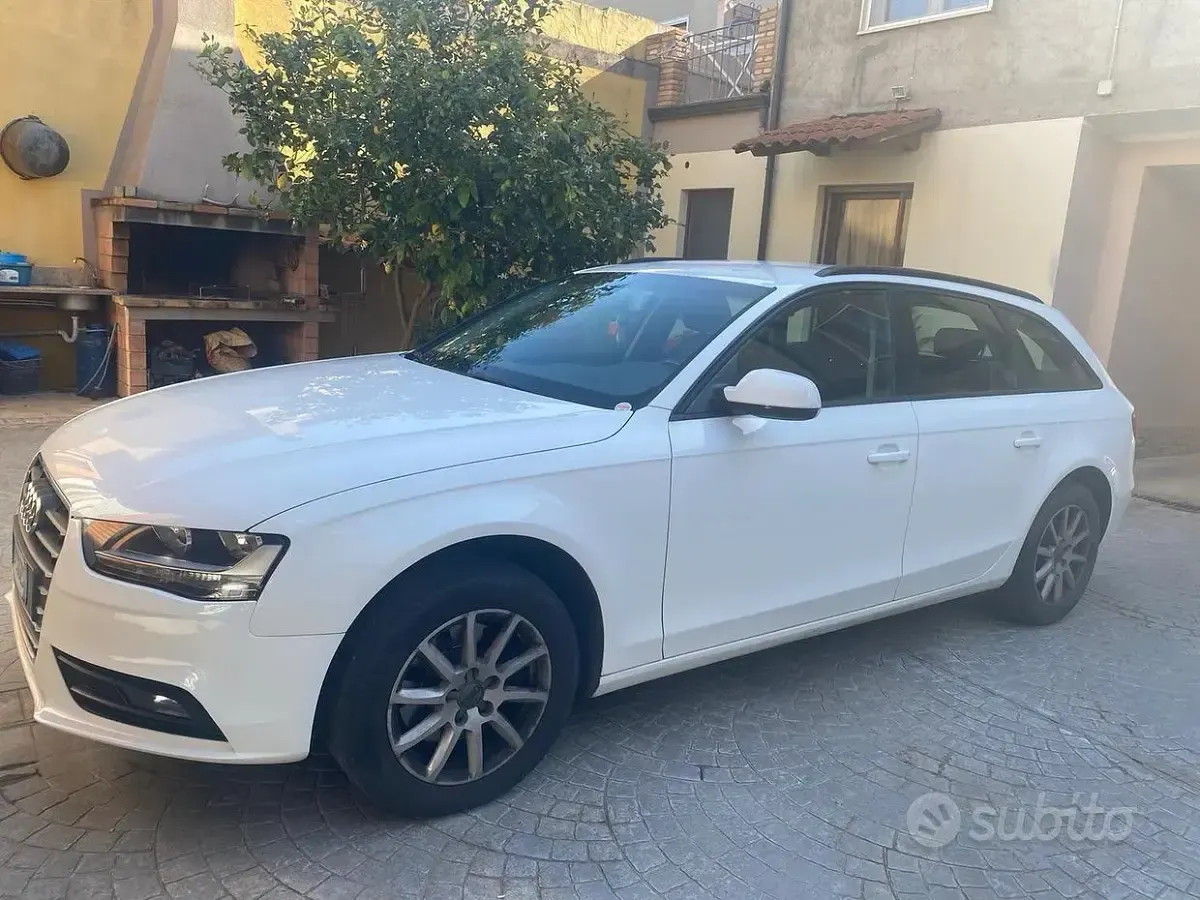Usata Audi A4 120 CV (88 kW) 2013 Bianco Station wagon