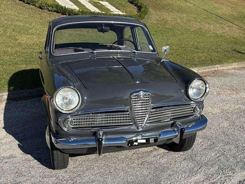 Usata Alfa Romeo Giulietta Ti 73 CV (53 kW) 1962 Grigio Utilitaria
