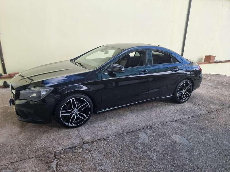 Usata Mercedes CLA200 136 CV (100 kW) 2014 Other Berlina