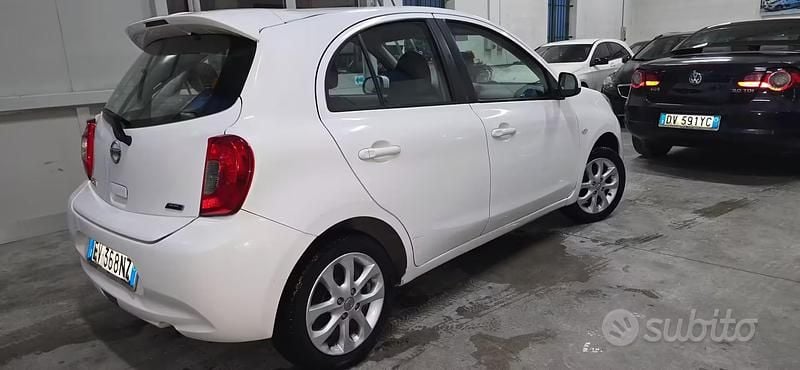 Usata Nissan Micra 80 CV (58 kW) 2014 Bianco Utilitaria