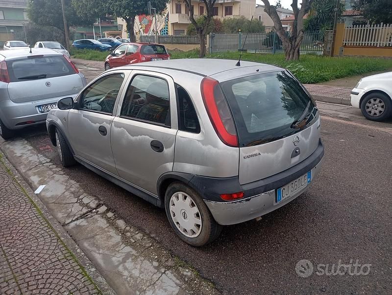 Usata Opel Corsa 2003 Grigio Berlina