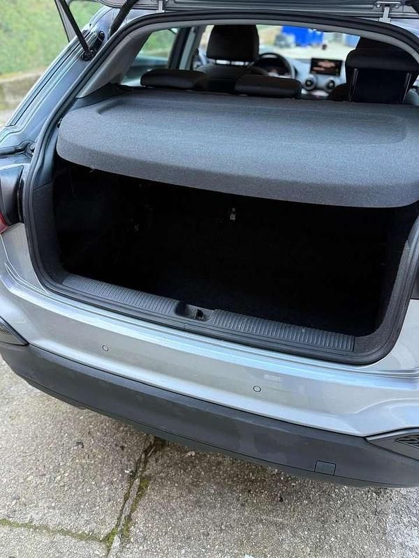 Usata Audi Q2 Business Plus 116 CV (85 kW) 2023 Grigio SUV