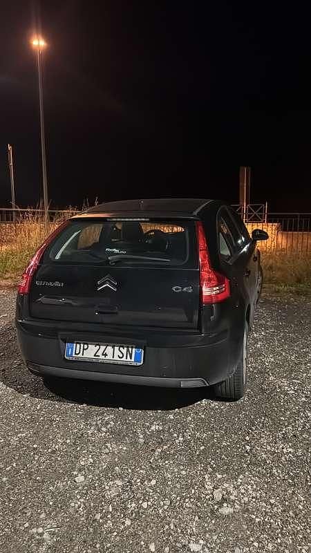Usata 2008 Citroën C4 Exclusive Berlina | 2100 € (Ottimo prezzo) - Immagine 1/2