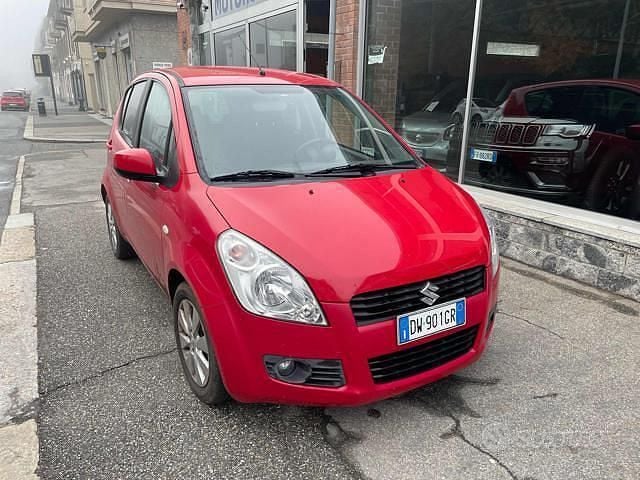 Usata Suzuki Splash 65 CV (47 kW) 2009 Rosso Utilitaria