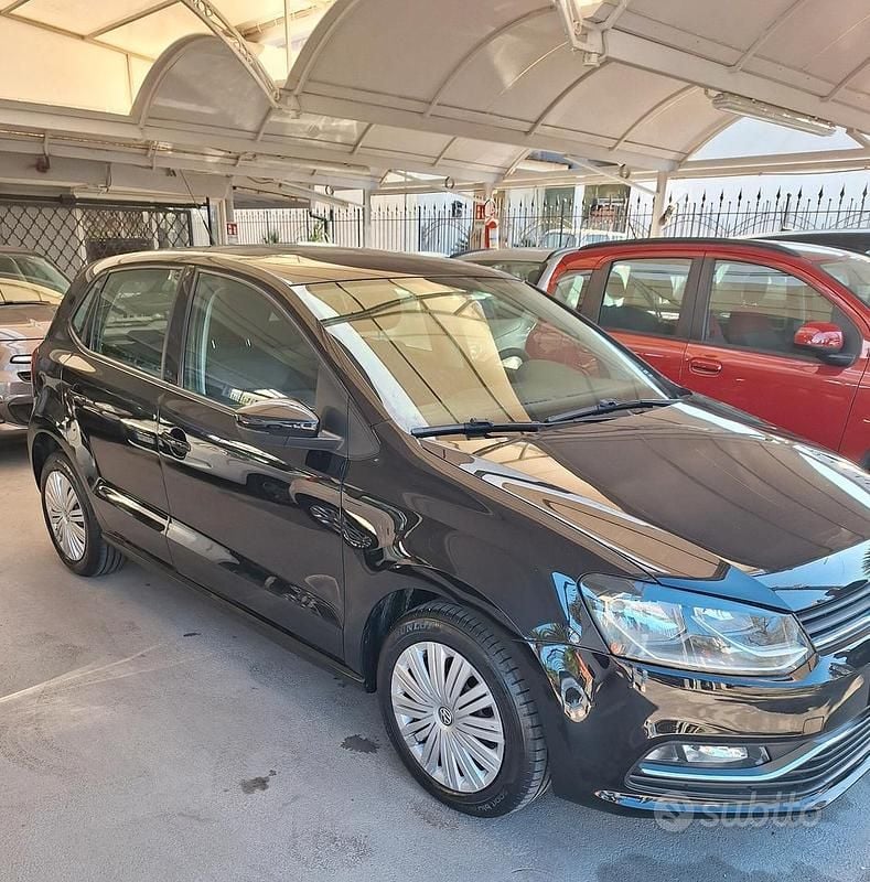 Usata VW Polo Trendline 75 CV (55 kW) 2014 Nero Berlina