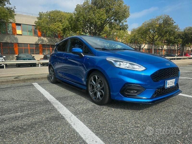 Usata Ford Fiesta ST-Line 101 CV (74 kW) 2019 Blu Berlina