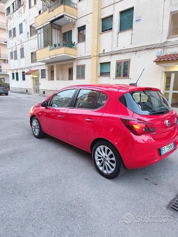 Usata Opel Corsa Cosmo 90 CV (66 kW) 2018 Utilitaria