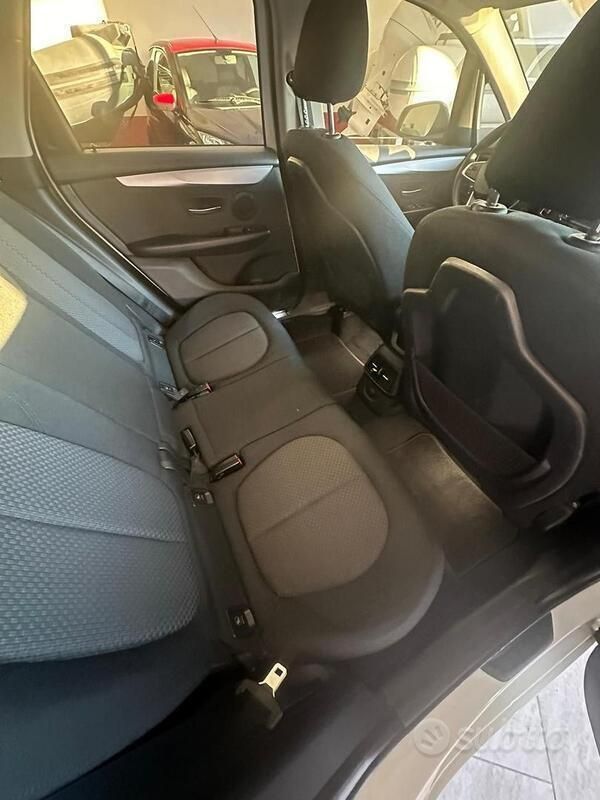 Usata BMW 216 Active Tourer Advantage 116 CV (85 kW) 2016 Bianco Monovolume