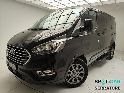 Usata Ford Tourneo Custom Titanium 150 CV (110 kW) 2023 Nero Furgone