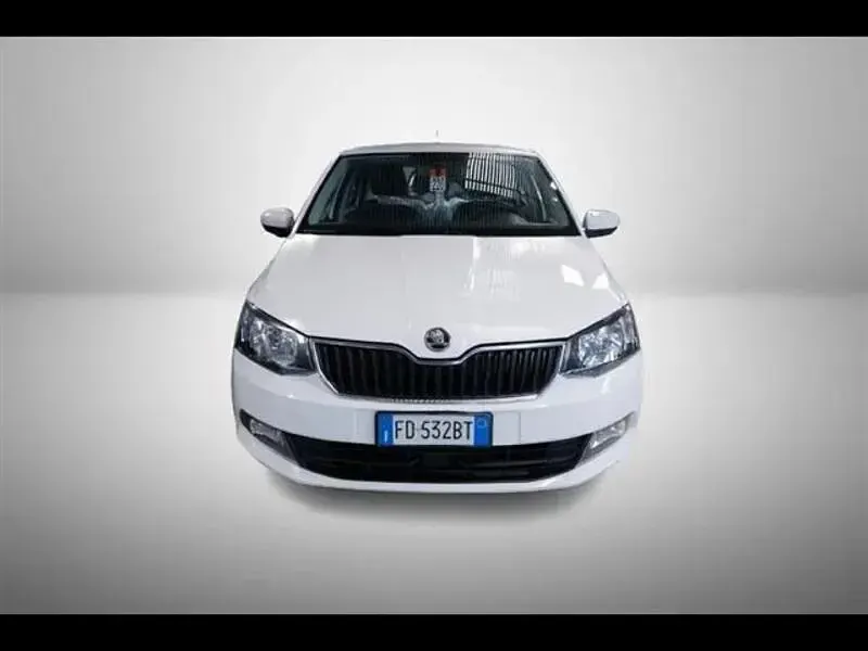 Usata Skoda Fabia Ambition 90 CV (66 kW) 2016 Grigio chiaro