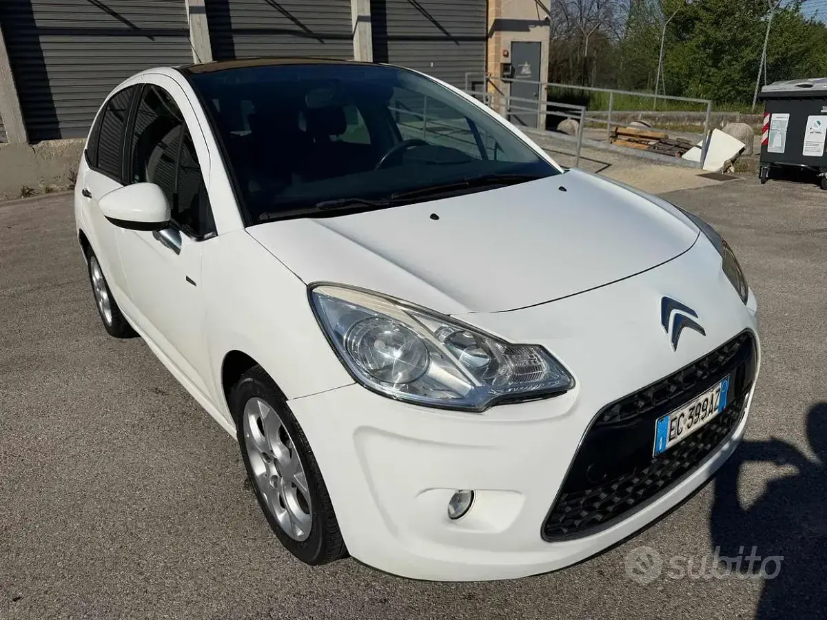 Usata Citroën C3 Exclusive 68 CV (50 kW) 2010 Berlina