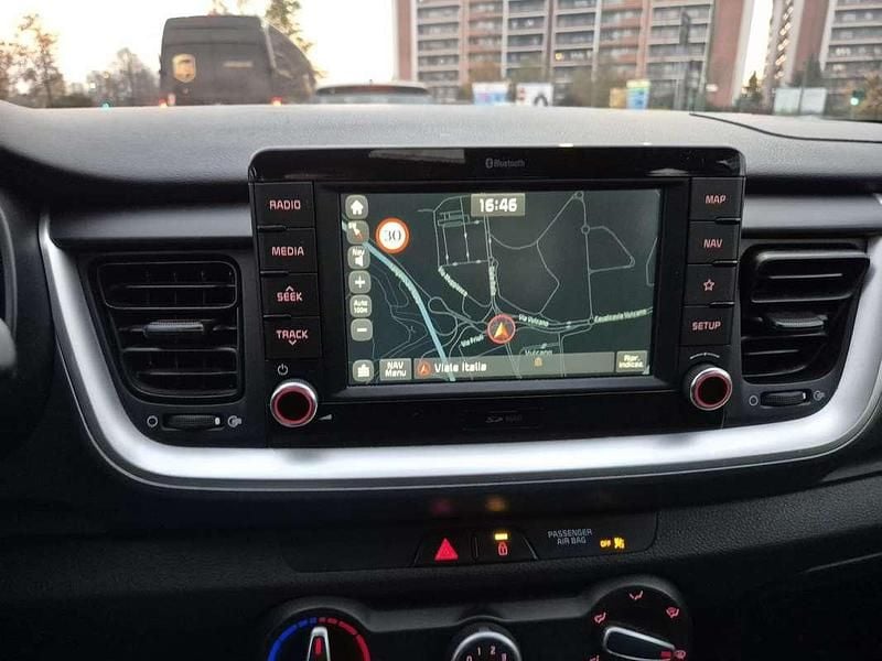 Usata Kia Stonic Style 120 CV (88 kW) 2019 SUV