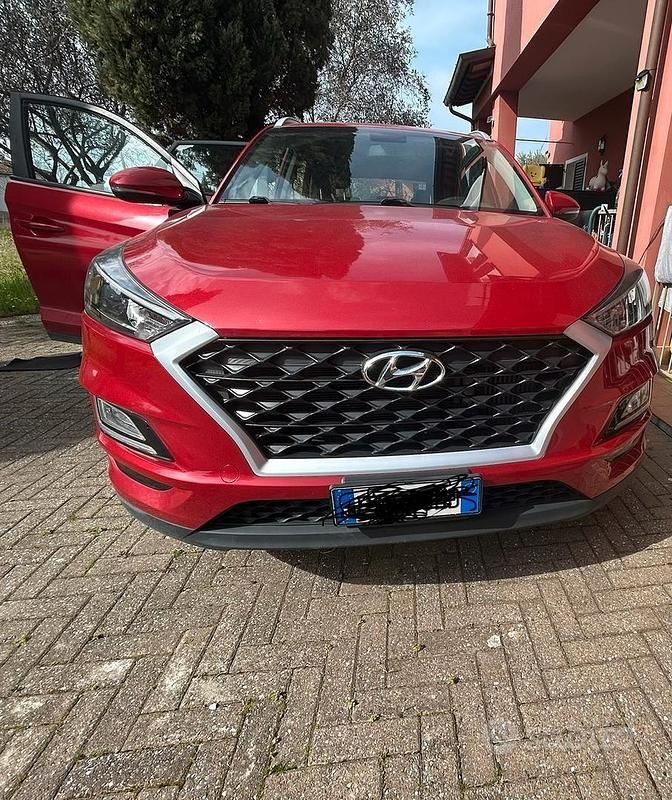 Usata Hyundai Tucson 116 CV (85 kW) 2019 Rosso SUV