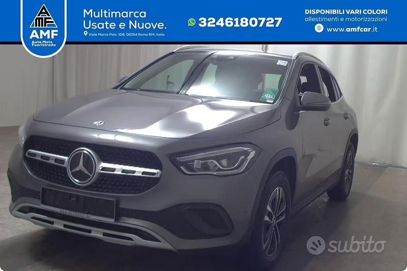 Usata Mercedes GLA180 Style 116 CV (85 kW) 2023 Grigio SUV