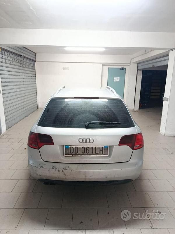 Usata Audi A4 116 CV (85 kW) 2006 Grigio Station wagon