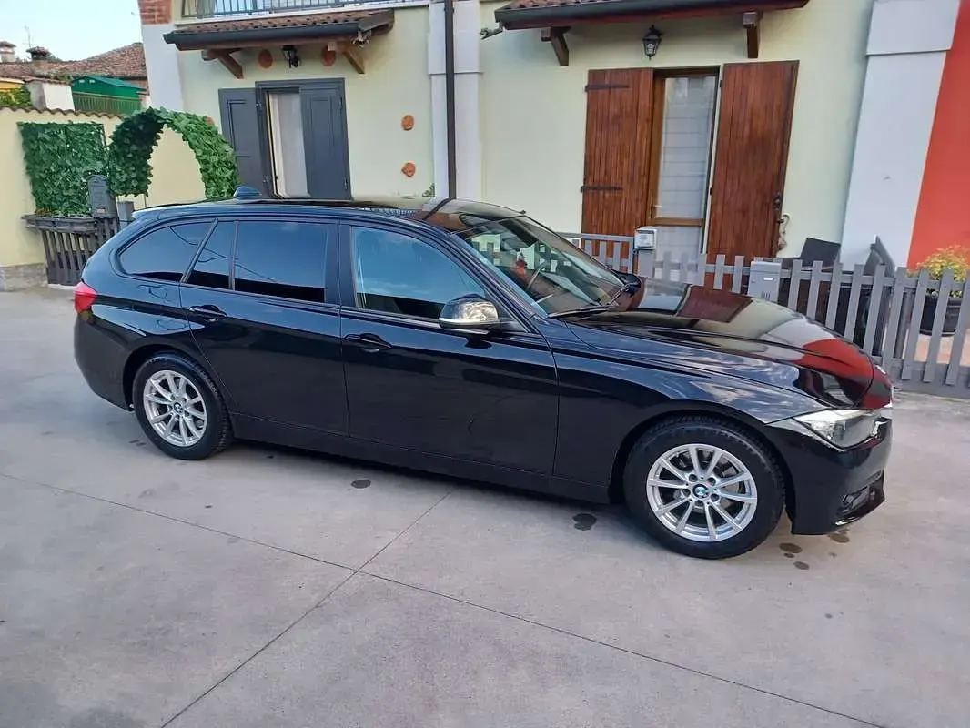 Usata BMW 316 116 CV (85 kW) 2017 Nero Station wagon